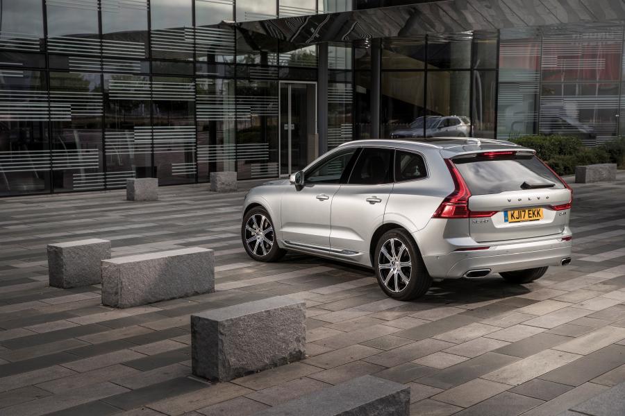 Volvo XC60 D4 Inscription 2017 года  (UK) (фото 83 из 172)